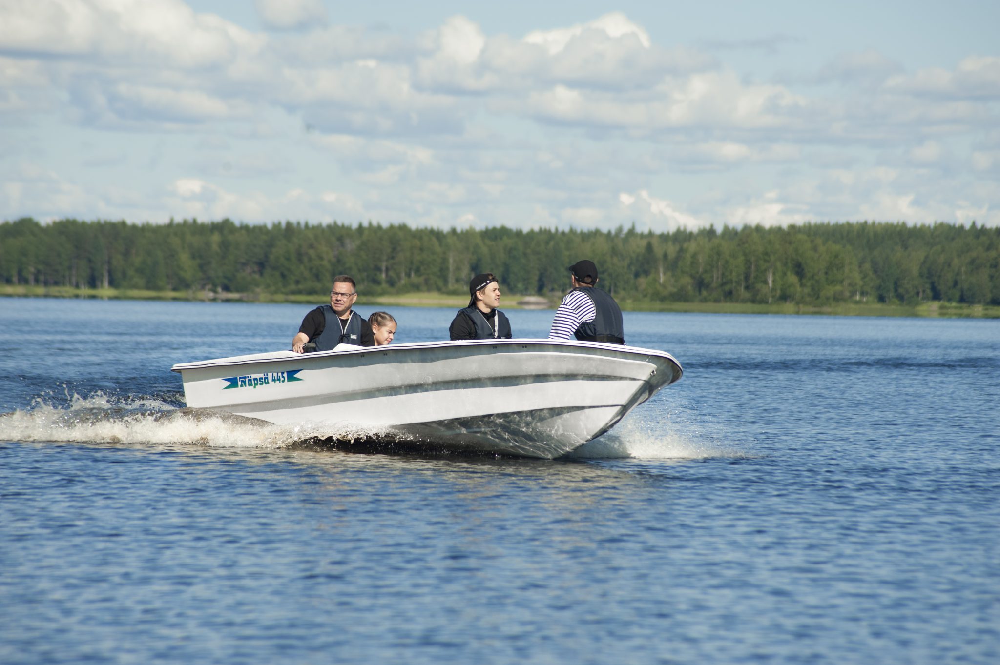 MV Marin 5400 HT